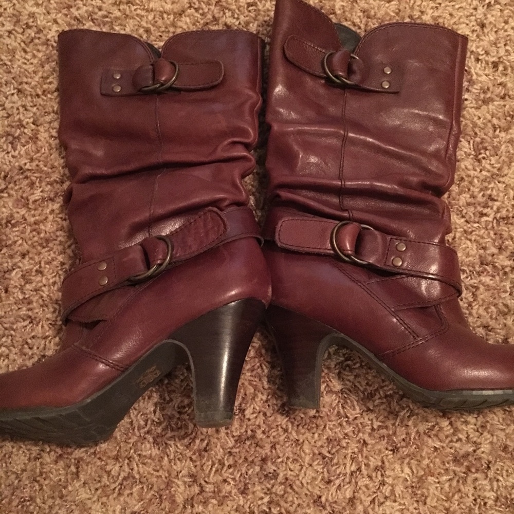 Brown heel boots